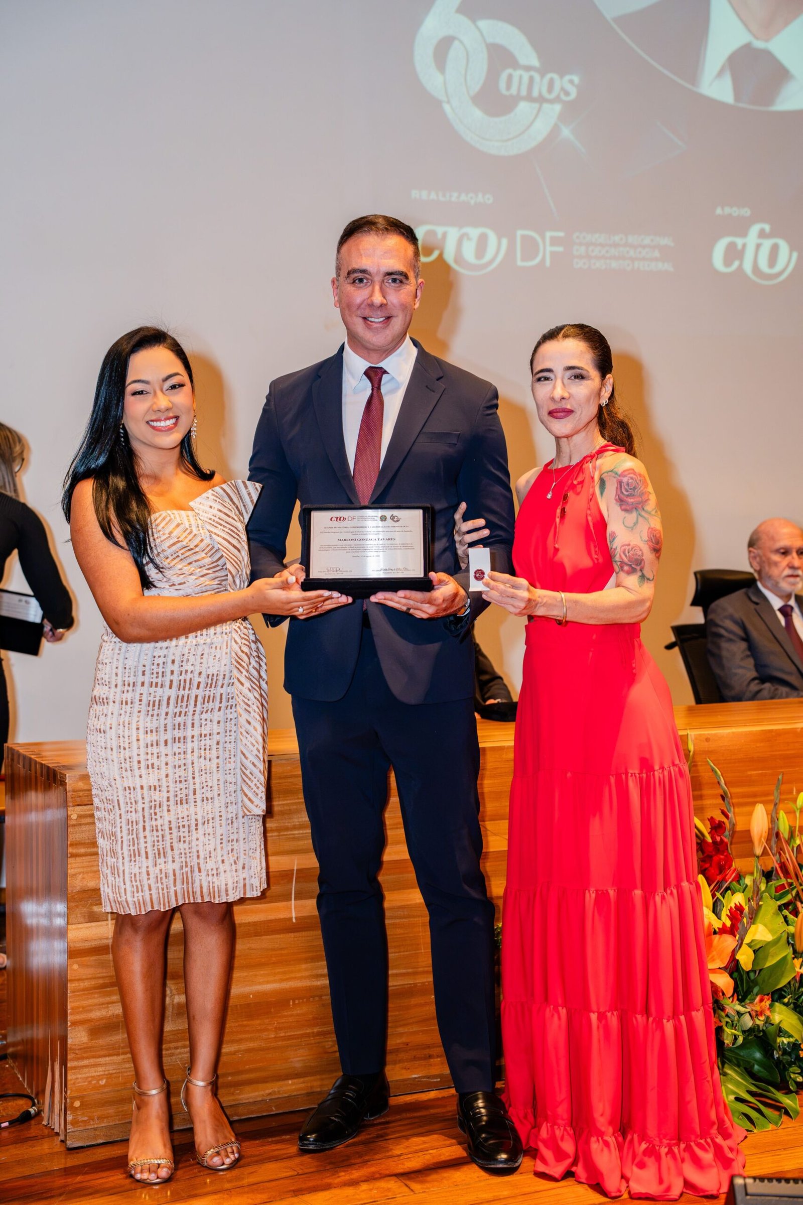 Prêmios e homenagens Marconi Tavares — homenagem pelos 60 anos do CRO-DF